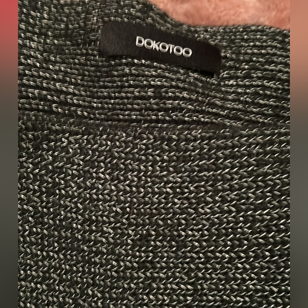 Dokotoo Black and Gray Knit Sweater